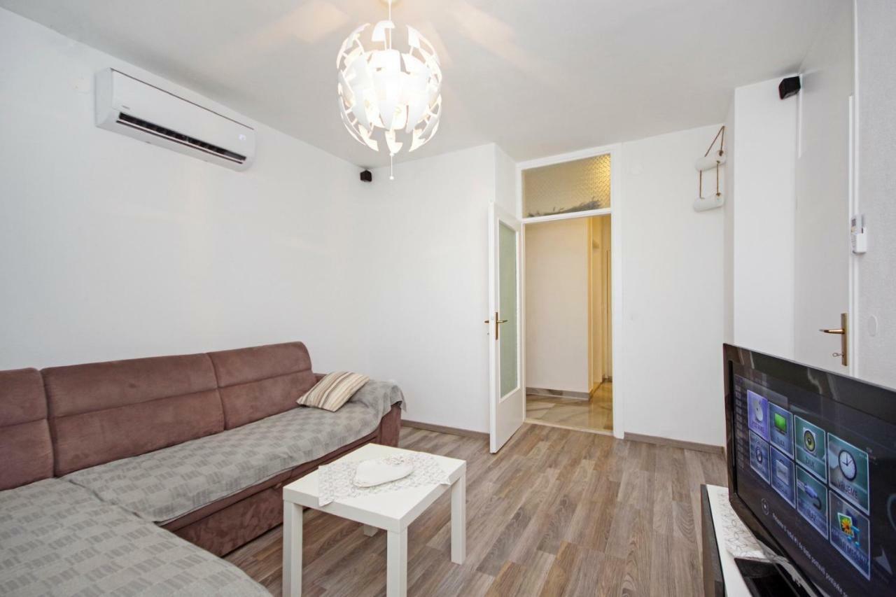 Nugal Apartma Makarska